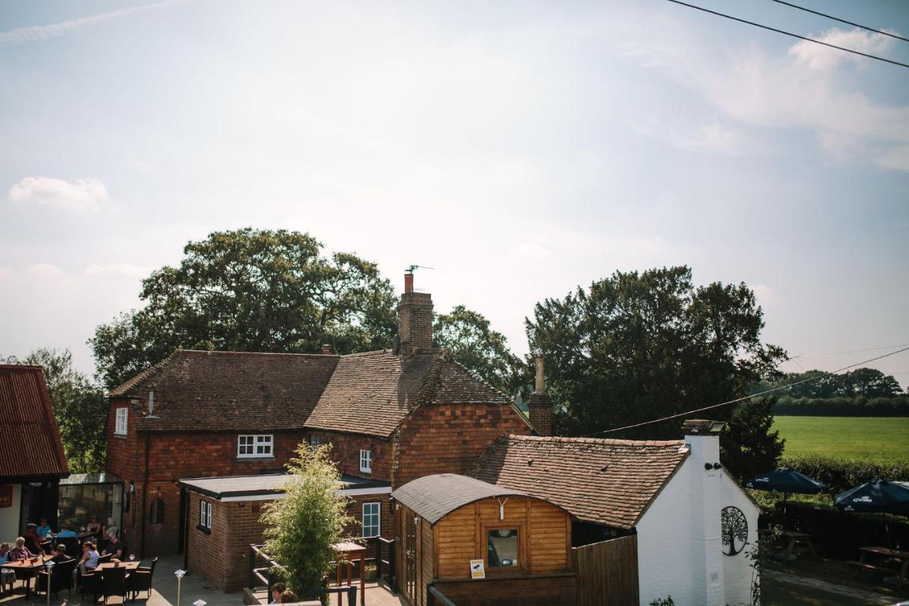 Hotel George And Dragon Horsham Exteriér fotografie